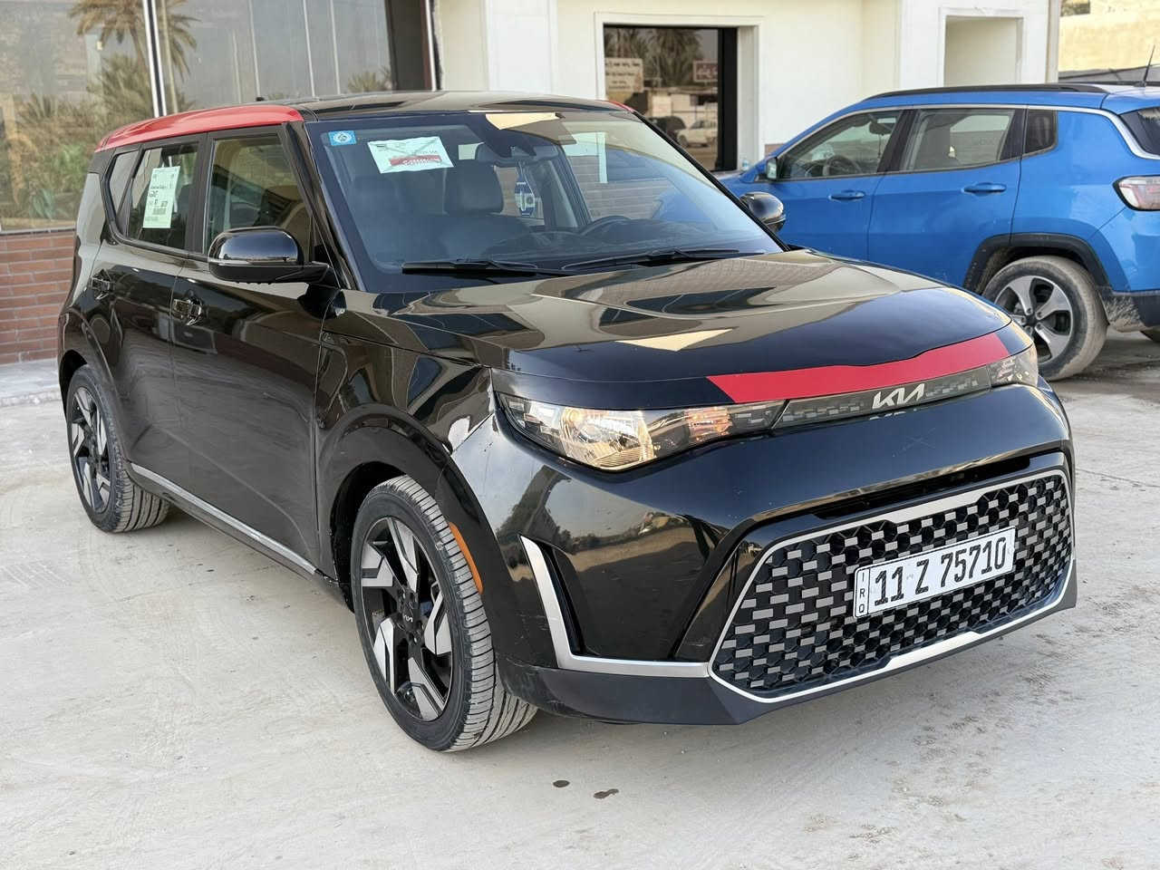 سلام عليكم
كيا صول جيتي لاين اعلى فئة يعني فول مواصفات  رقم بغداد  موديل 2023
- السيارة ماشية (43)حقيقي 
- السياره قطعتين تبديل جاملخ وبنيد  وقطعه صبغ
-فتحة + بصمه 
-رادار امامي + رادار خلفي
-ستيرن جلد حرف D 
-تدفئة كشنات 
-تدفئة استيرن 
-مكينه 2000 دوش المرغوب
-كشن السايق كهربائي 
-وختم Soul 
-لدات داخلية وبالسماعات 7 الوان 
-ويل oكب كروم 
-بك لايت لد
-اشاير بالمري 
-شحن لاسلكي 
سستم صوت  
-شاشه كبير
 -كامره  حساس 
-انظمة قيادة 
السعر: (137) وبيها مجال بسيط
مكان السيارة: بابل ***********
