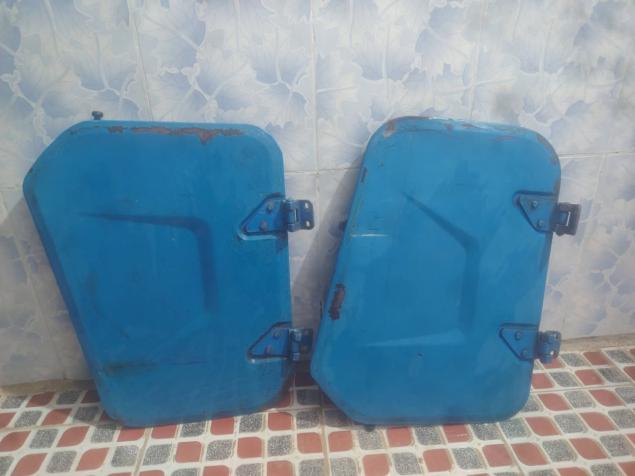 سلام عليكم بيبان تكتك لبيع سعر 40 وبيهن مجال  ***********
