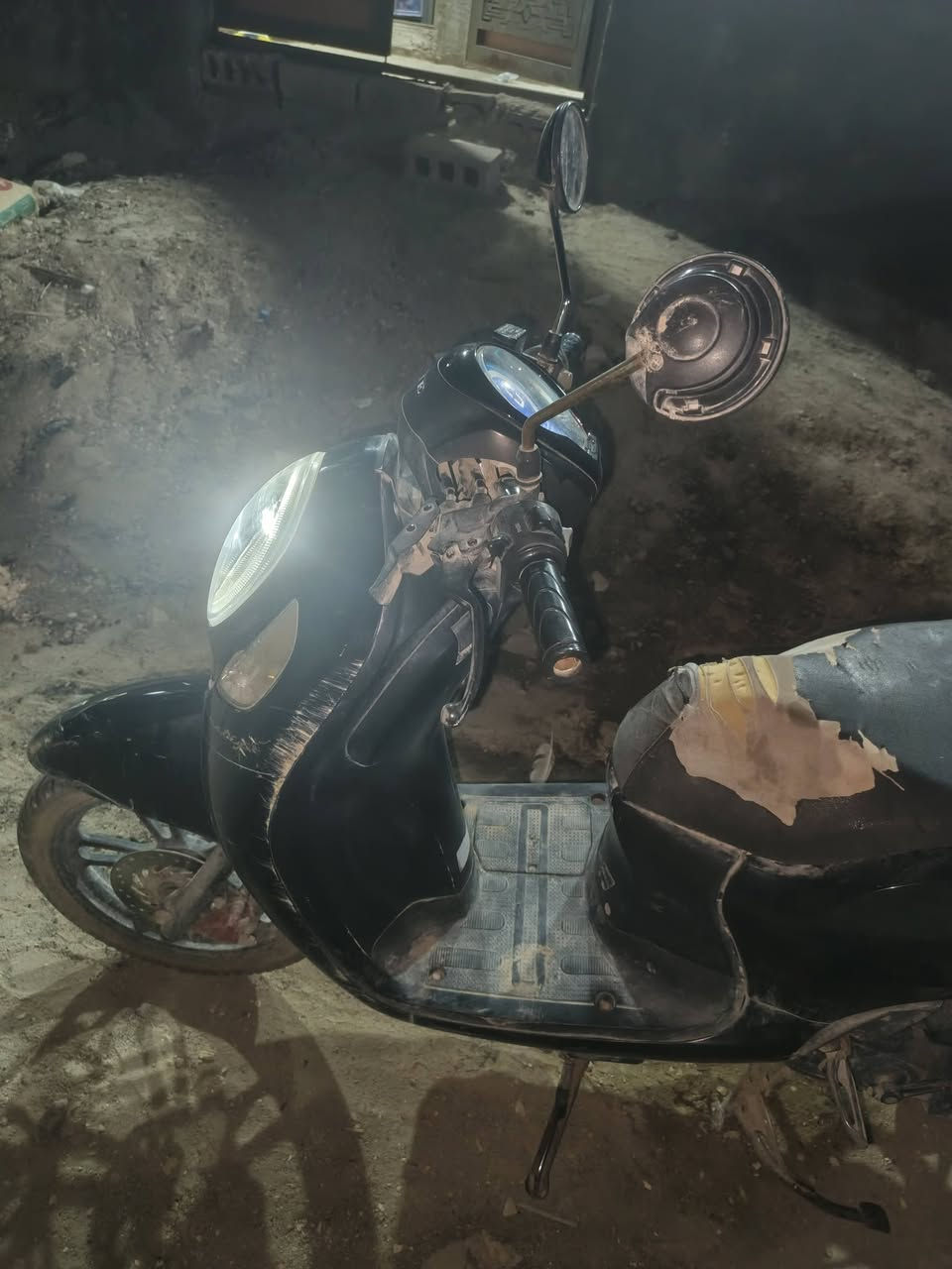 للبيع دراجه نضيفة . السعر ٢٥٠


**إذا كنت صاحب هذا الإعلان وتريد حذفه لأي سبب، رجاءا أرسل رسالة إلى الدعم الفني**