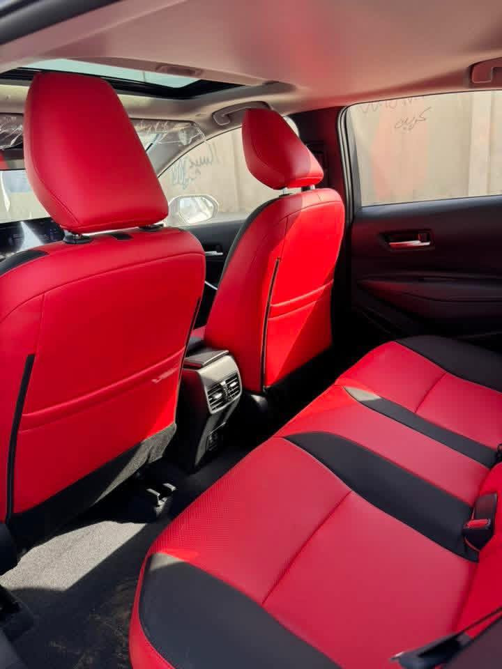 كورلا هايبرد HEV
فول مواصفات 1/1
موديل 2024 
كفالة عامة 
ماشية 18 الف
مواصفات 
داخل لونين 
كرسي كهرباء
جنج خلفي بلادي
سيارة جديدة بدون نواقص
السعر ، 152 
الرقم، *********** واتساب فقط
