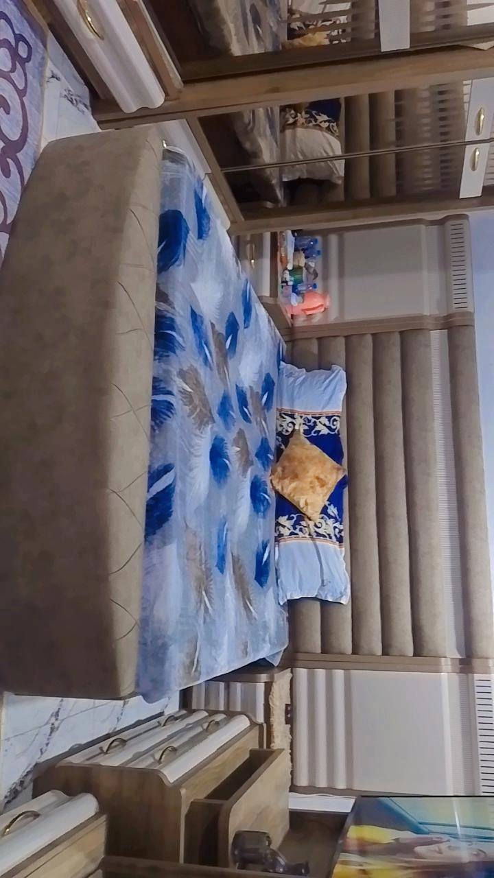 السلام عليكم
غرفه تركيه للبيع 11 قطعه خشب درجه اولى شرط نظافة سرير مخزن غرفه اصليه السعر مليون و550 مكانه البصره الهارثه ***********
