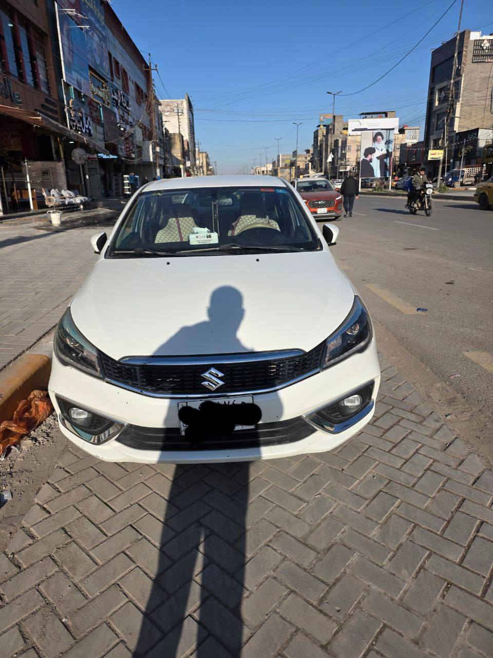 السلام عليكم،،
للبيع سازوكي ( سياز ) موديل 2023 
المواصفات ✅
بصمة تشغيل
بصمة ابواب
تحكم ستيرن 
كروز سرعة 
كشنات جلد 
حساسات
قطعتين تبريد 
مري شفط كهرباء  + اشاير بالمري 
لد امامي 
ويل كب كروم 
سبير ما نازل
السيارة مكفولة جديدة
شاشه 
شرط التحويل مو وكالة احولها بأسمك
السعر ١٢٣ وبيها مجال للاستفسار ع خاص .


**إذا كنت صاحب هذا الإعلان وتريد حذفه لأي سبب، رجاءا أرسل رسالة إلى الدعم الفني**