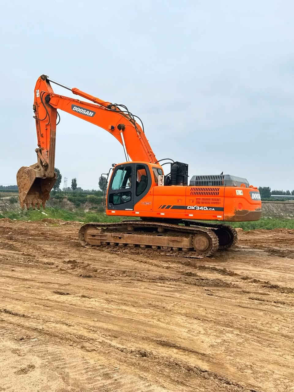 Imported DX340LCA from Korea, contact me if you're interested


**إذا كنت صاحب هذا الإعلان وتريد حذفه لأي سبب، رجاءا أرسل رسالة إلى الدعم الفني**