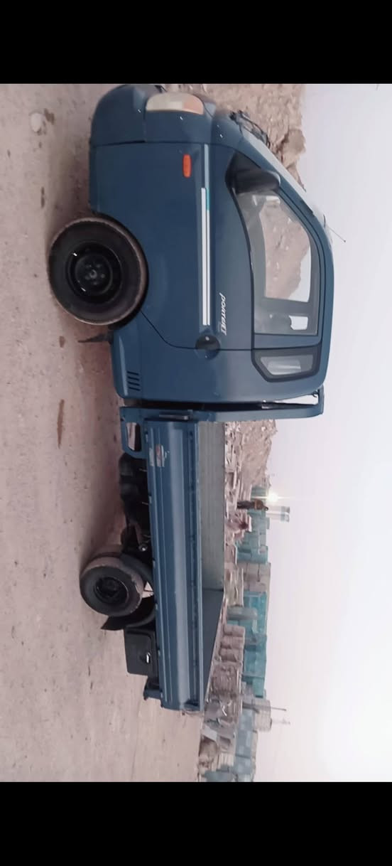 السلام عليكم
بورتر ٢٠٠٤  محرك مجفت جديد تايرات جدد صدر جديد ماناقصها شي صبح  نگرة سلف من فضل الله على ٢٤ حباية سنويه ساقطة قبل شهر شرط التحويل  مكان تكريت
 سعر ٨٠
***********
***********
