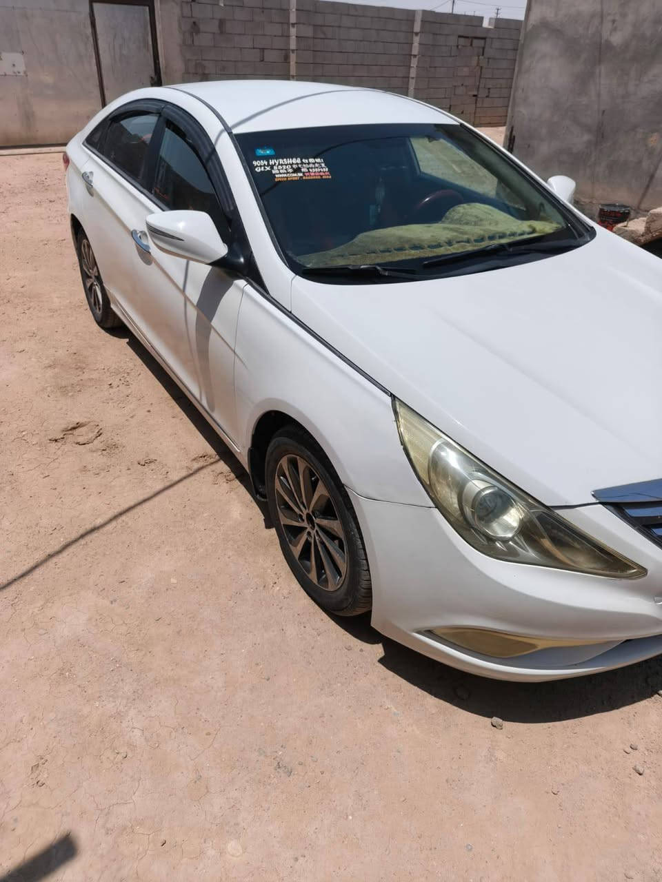سوناتا 14 كوري بيها صبغ بسم راعيها لسعر 105 وبيها مجال مكان سياره الدير ناحية النشوه رقم ***********
