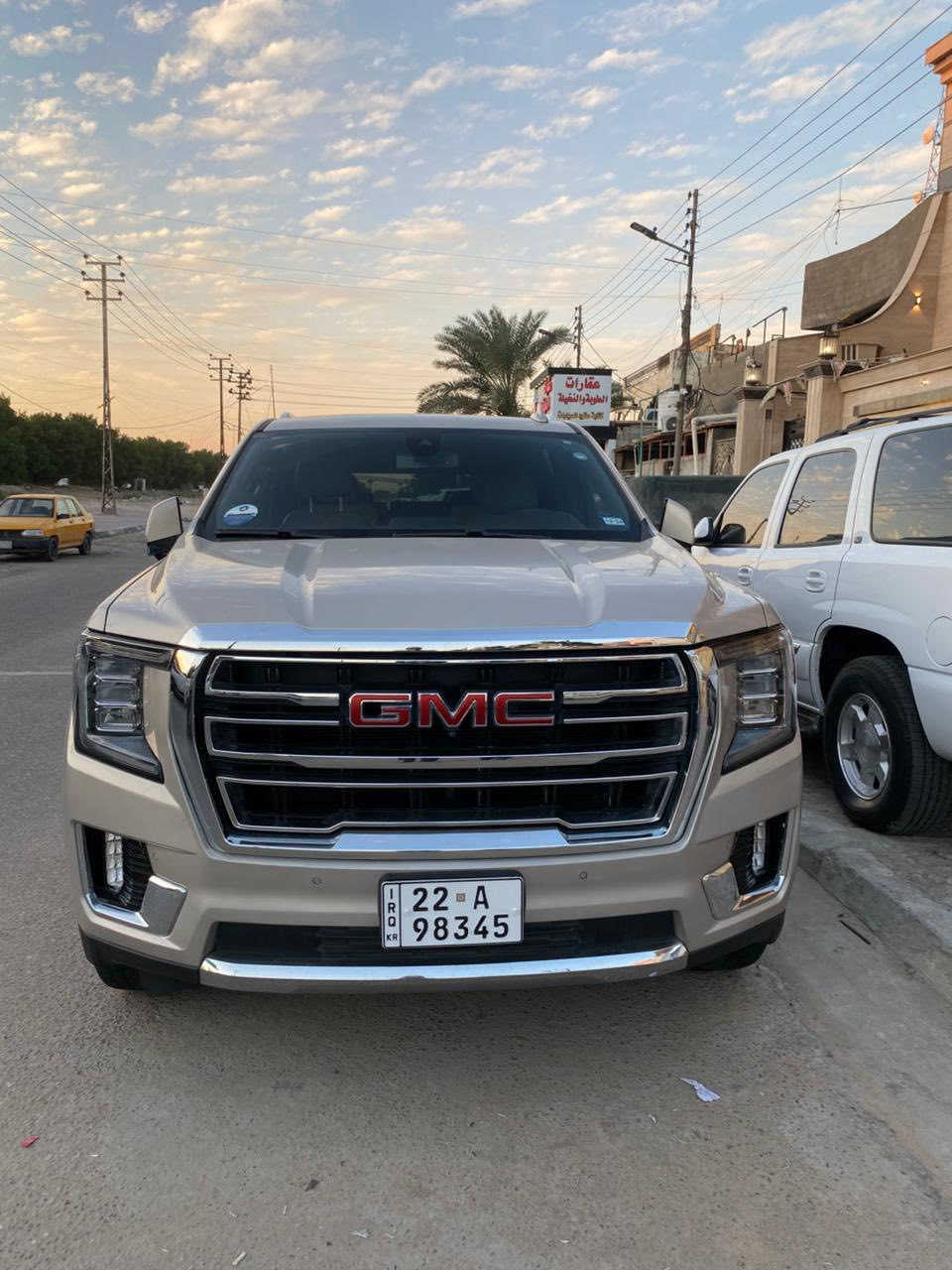 سلام عليكم شباب GMC موديل 2022 امريكيه بابين مبدلات فقط ولباقي كفاله
للاستفسار ***********
