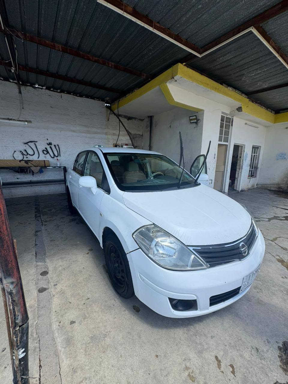 نيسان تيدا ياباني للبيع او المراوس
كير عادي محرك ١٥
بطاقة بانزين
سنويه لل٢٧ بسمي السنويه
قفل مركزي 
كهربائيات كامل فول
صدر جديد 
تبريد ثلج  
تدفئة 
شرط الگير والمحرك شرط التحويل 
السعر٦٥ وبيها مجال شويه
تفاصيل أكثر ***********
[hidden information] ديبيس, كركوك
