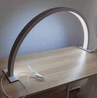 مصباح LED • نصف قمر • صالونات تجميل