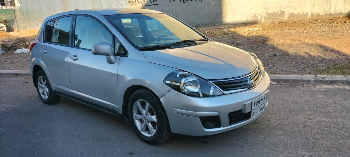 نیسان تییدا 2013 بی بویاخ دووکارتی هیە 270 هزار روشتییە  موسفات abs تحدیل سورحە دبل پرشوت دبل جکمەزە کلەو عینک سیارەکە زوور خاوینە لەسەر دق ماوە سعری 108 محاملە
ژ.م *********** أربيل, العراق
