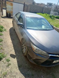 كامري 2015  هزه جديده وسنويه ل28 السونار موجود مع الصور السعر 118وبيها...