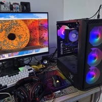 عندي حاسبه بيه ثكل شويه بالاستخدام،  اريد ابيع  موصفات بالصور  كرت شاش...