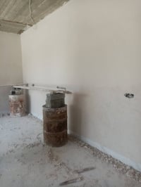 اصطوات بياض لبخ سمنت نشتغل بسعر مناسب 07716334392