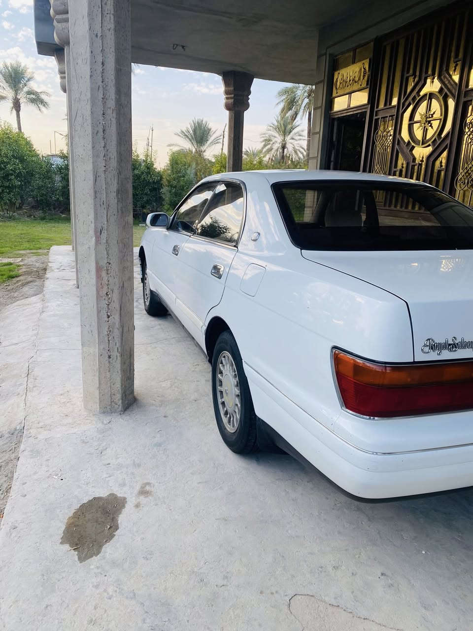 للبيع بطه منفصل موديل 93 رقم ديالى نكليزي  بسمي تحويل ثاني يوم السياره مكفوله كفاله عامه مكينه كير 3000اصل  السياره تبريد ثلج ❄️ السعر 80بيهه مجال قليل رقم الهاتف ***********
