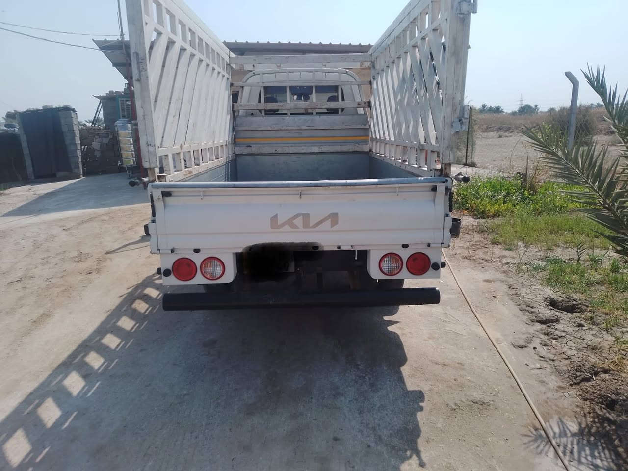 السلام عليكم 
للبيع كيا حمل فحل ٢٠٢٤
مكفوله كفاله عامه 
ماشيه ٣٧ الف 
رقمه بغداد انكليزي تحويل ثاني يوم 
للاستفسار الاتصال عل الارقام
***********
***********
