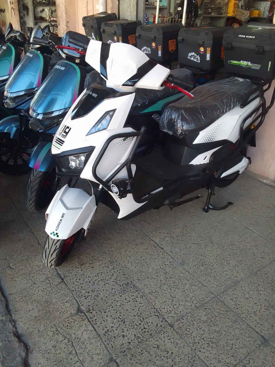 عندي المطور البيع جديد مامستخدم شهر رقم واحد الشراي يدخال خاص 900 وبي مجال الطيبن


**إذا كنت صاحب هذا الإعلان وتريد حذفه لأي سبب، رجاءا أرسل رسالة إلى الدعم الفني**