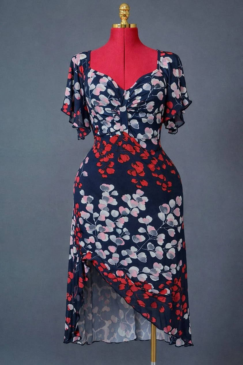 متوفر ملابس وع الفحص البيج أول تعليق 💬


**إذا كنت صاحب هذا الإعلان وتريد حذفه لأي سبب، رجاءا أرسل رسالة إلى الدعم الفني**