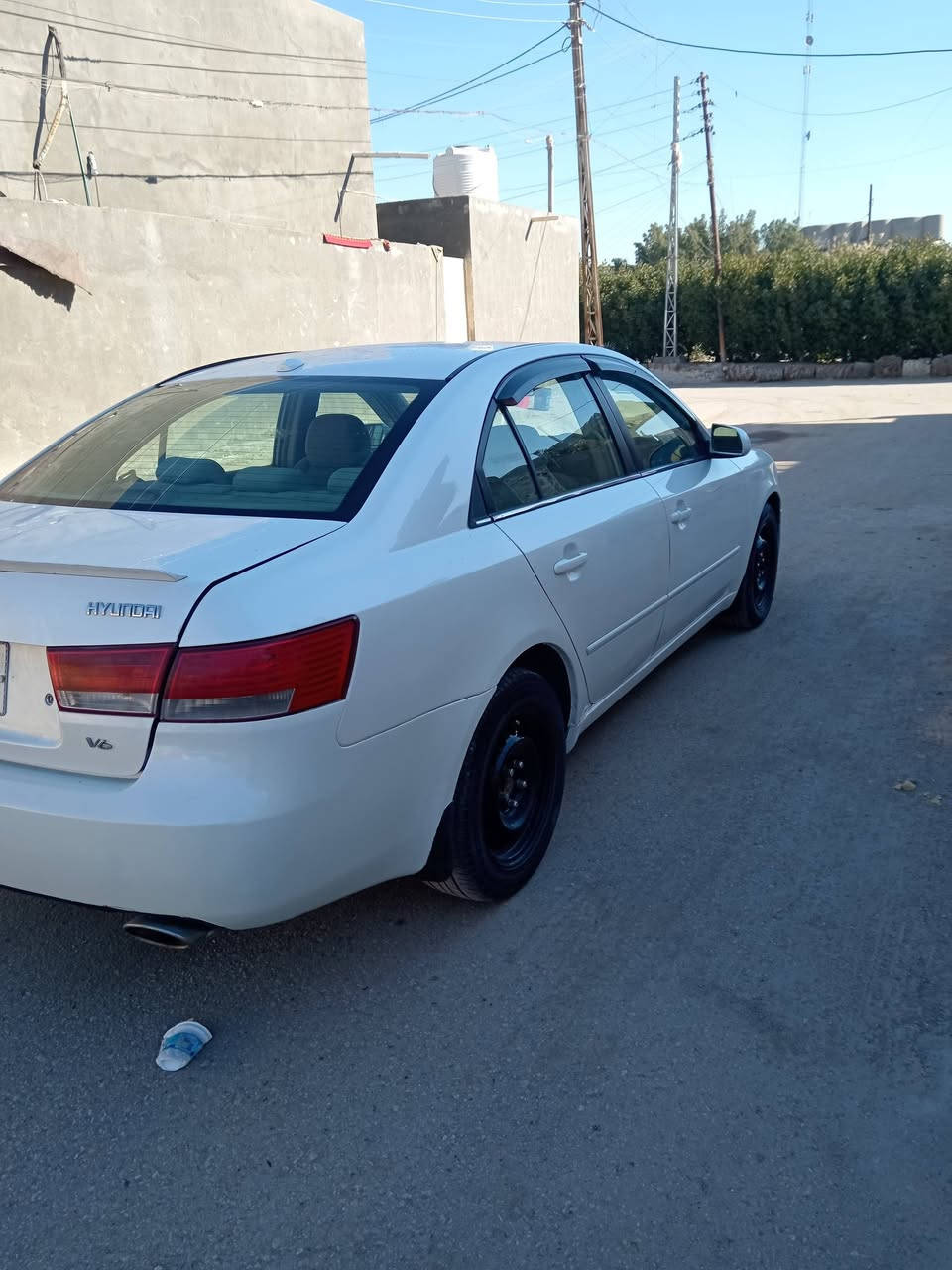 السلام عليكم
سوناتا 2008 وارد امريكـي

رقم بغداد بسمي هزه جديده

محـرك 6 سلنـدر (3300)

السيارة ضربتهة باب السايق والوراه

السعر 90 وبيه مجال قليل 

مكاني بغداد

***********
