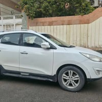 توسان • ٢٠١١ • ٢٠٠٠ دبل كامة