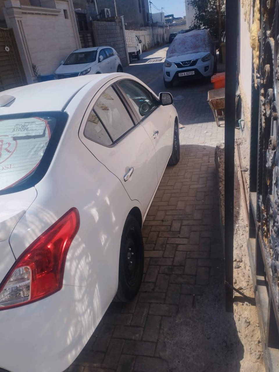 السلام عليكم مكلف بالنشر صني موديل 24 اول وجبه بيها ضمان ماشيه 70 الف السياره مكفوله فقط ثقب صغير بالقماره  *********** رقم صاحب السياره
