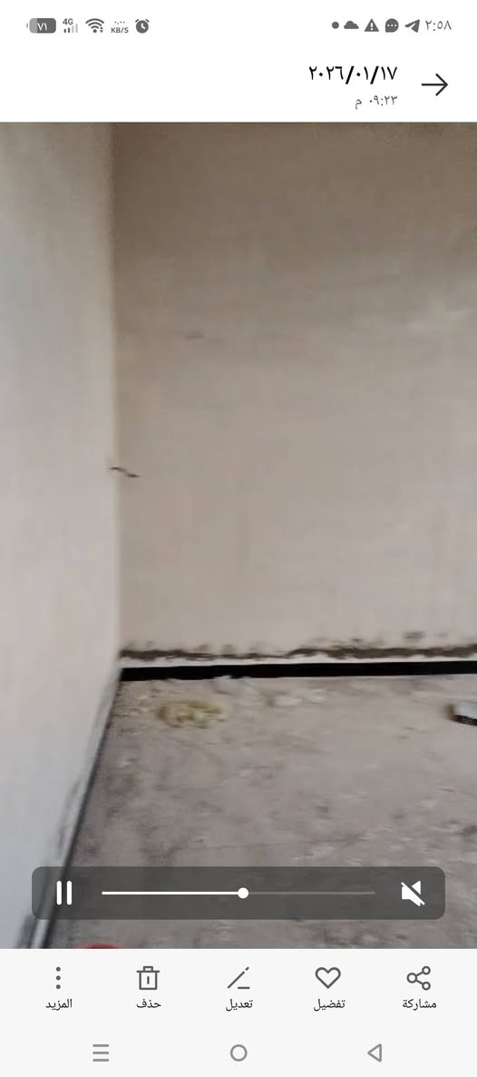 بيت للبيع ١٠٠ متر قريب على شارع قنبر قيد الانشاء في مراحل الانهائات رقم قطعه ٦٧٨٤٥ طابق واحد السعر ٩٠ مليون قابل للتفاوض الاتصال المراسله على واتساب ***********
