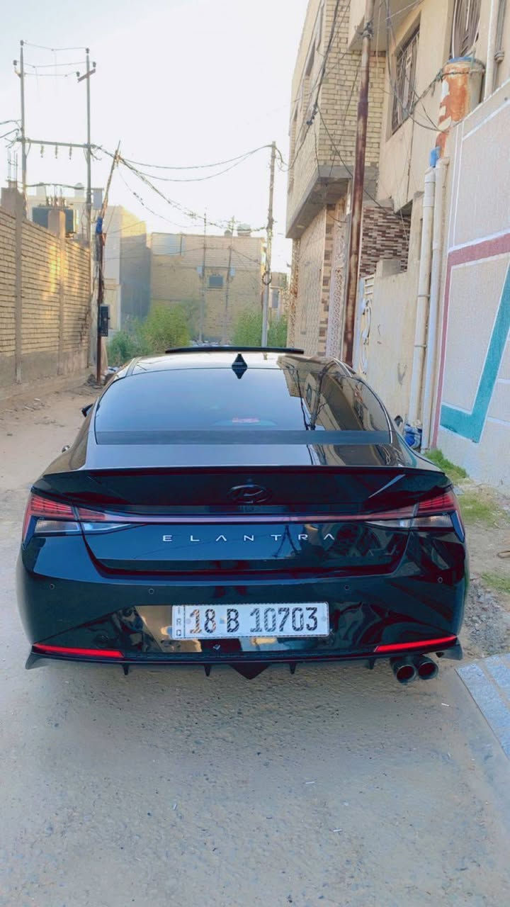 النترا 2022 N
الضرر واضح في الصور 
ماشيه/76 الف ميل 
محرك/1600 تيربو
رقم بابل تحويل مباشر 
مكان السياره كربلاء 
السعر/127 ورقه وبيها مجال 
وماكو هيج سعر 
للمزيد من التفاصيل الاتصال على الرقم التالي 
***********
