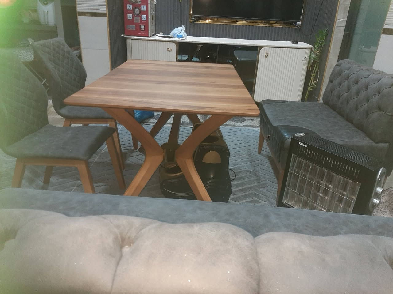 السلام عليكم عندي تخم مطبخ اريد ابيعه


**إذا كنت صاحب هذا الإعلان وتريد حذفه لأي سبب، رجاءا أرسل رسالة إلى الدعم الفني**