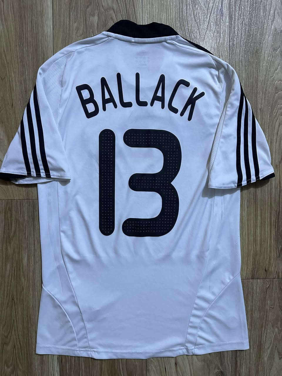 قياس سمول ميديم بأسم ورقم بالاك اصلي وكالة ✅
توصيل متوفر لجميع العراق


**إذا كنت صاحب هذا الإعلان وتريد حذفه لأي سبب، رجاءا أرسل رسالة إلى الدعم الفني**