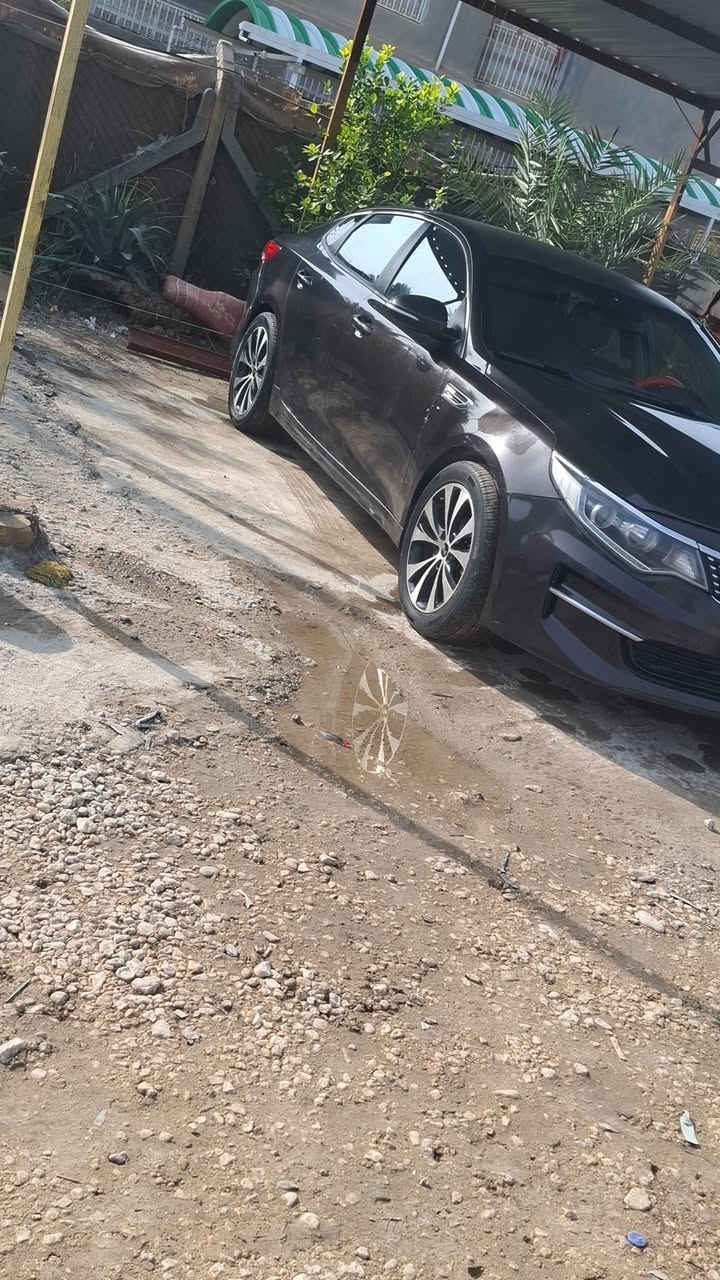 سياره للبيع كيا أوبتيما خليجي 2017 خليجي
• المحرك: 2000 سي سي
ماشيه 138 باسمي غير مكفوله 
 صار شهرين م̷ـــِْن  ستلمت ارقام وسنويه
 السيارة جاهزة ما بيها أي نقص 137

***********
