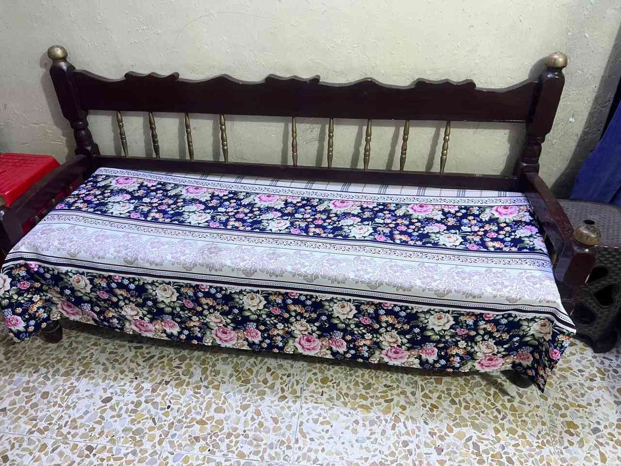 للبيع قنفات 2 نضيفات ومصبوغات مع الدواشك سفنج ب 60 نهايتهن العنوان الشعب قرب الاسواق المركزيه


**إذا كنت صاحب هذا الإعلان وتريد حذفه لأي سبب، رجاءا أرسل رسالة إلى الدعم الفني**