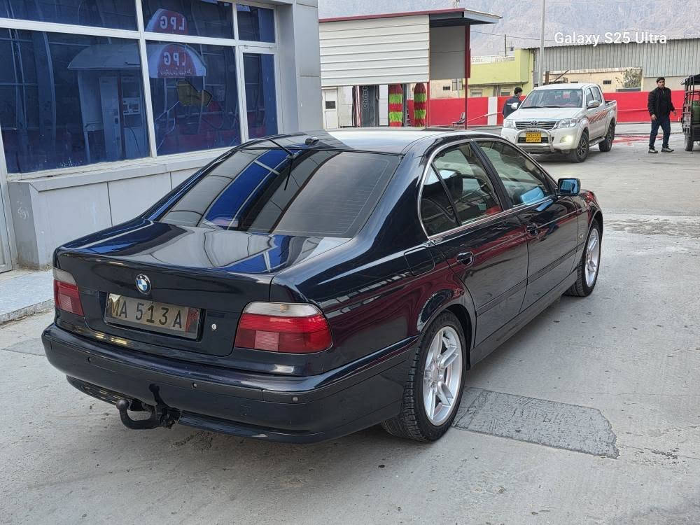 سه قه ر مؤديل ٢٠٠٠ مه كينه ٥٢٨ ده بل ديجيتال سيدى كوشن هيته ر ده بل جاممه نه فيست ئه سلى له گه له 
***********
*********** رانية, السليمانية
