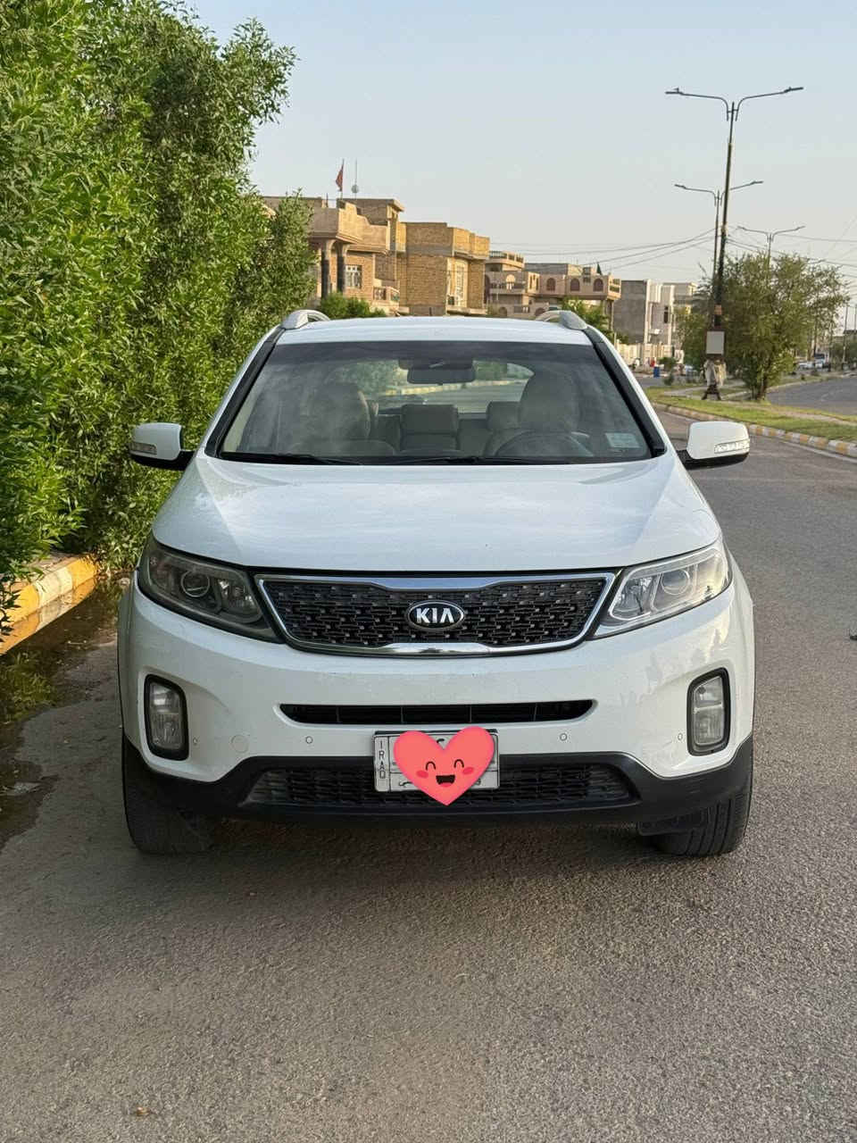 سورنتو ٢٠١٥ خليجي
٧ راكب 
٣ قطع تبريد 
حساسات امامي خلفي 
بردات خلفية 
مري شفط
ماشية ١٥٧ الف 
محرك ٢٤٠٠ جديد 
حادث بيهه صفحة السكن بابين ودوسة تبديل جديد
رقم واسط 
مكاني كوت
السعر ١٤٠ $
الاتصال:   ***********
