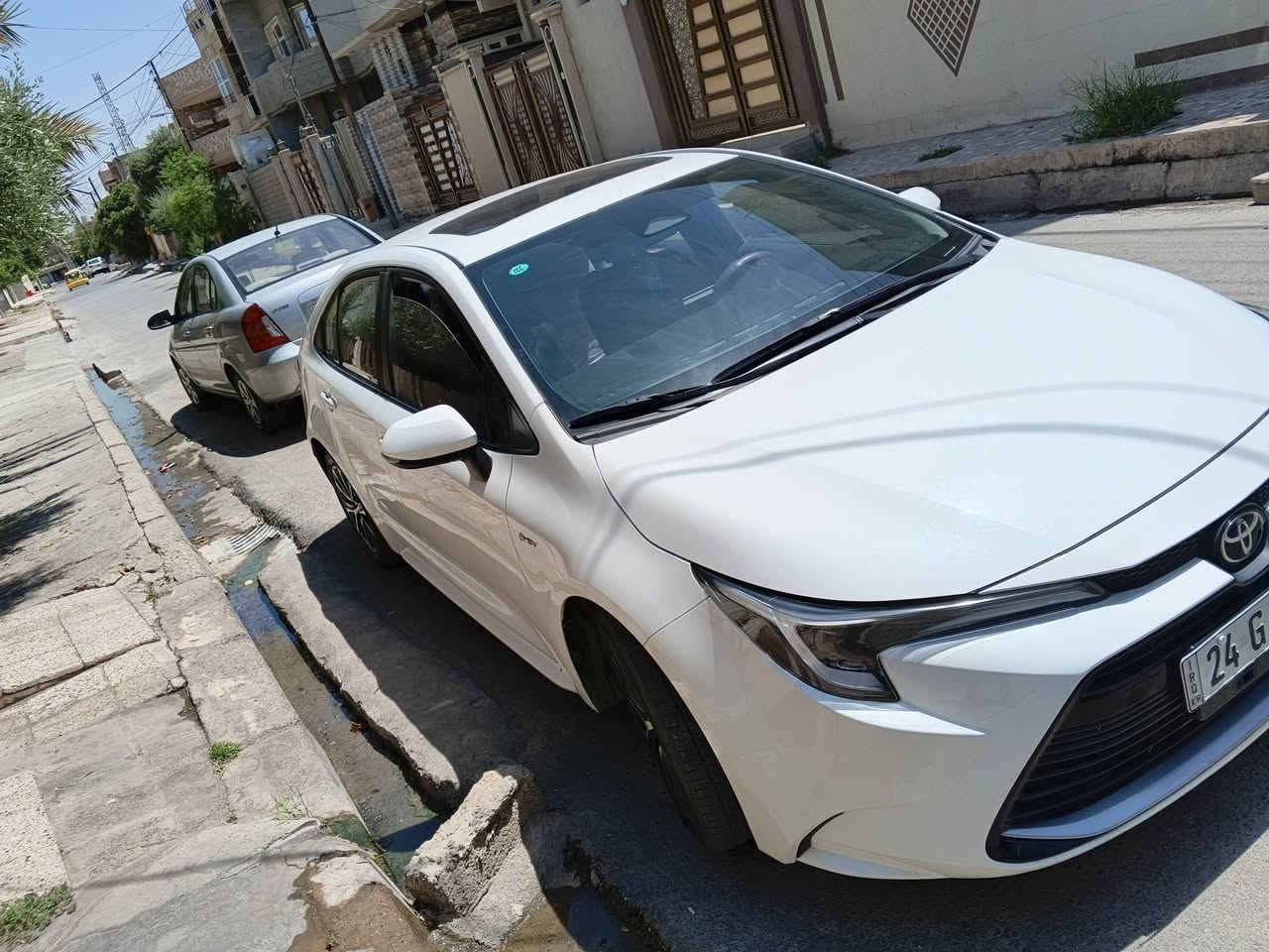 سيارة كورلا 2024 هايبرد شكل أمريكي مواصفات معروفة

هندبريك بصمه 
سلايت 
تحديد مسار 
رادار امامي خلفي 
تشغيل بصمه 
كشنات جلد ماروني
وبعد بيها مواصفات 
السيارة نظيفة حيل مال بيت بيها فقط ربع جاملغ خلفي بارد ، السيارة ماشيه 27 الف رقم دهوك 
سعرها 149 $
*********** 
***********
