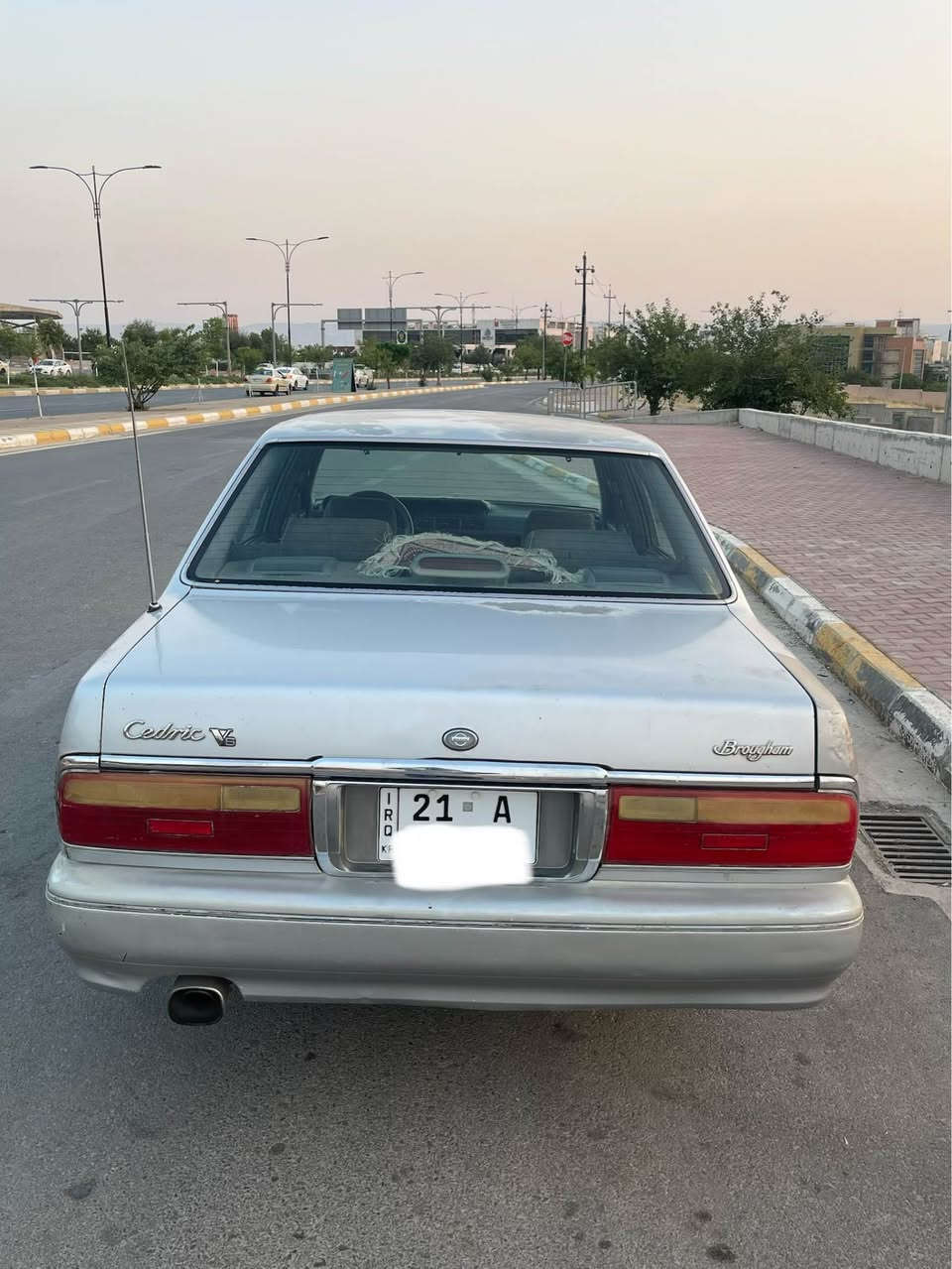سدریک مۆدێل 2001 بێ بۆیاخ بێ دەعموو لێدراو گێڕ و مەکینە و ئەکسل و تەبرید سارد 🥶و گەرم بەشەرت سەنەوی هەتا2031تازەیە بەناوی خۆمەوەیە هەزەی هەتا2027تازەیە ناوی لە حاسیبە نییە بەشەرت تەحویلی ئەسڵییە سەیارەکە ناوی لەسەردوقی شەریکە ماوەتەوە 4تایەی تازە کامل مەسرەف کراوە لایت LEDسەیارەکە هی مەعرەز نییە ماڵی خۆمە لەدەعامی دواوە بۆ دەعامی پێشەوە بەشەرت 
شوێن/سلێمانی
سعر/48گەڵاو معامەلە
ئاسیا/***********
کۆرەک/*********** السليمانية, العراق
