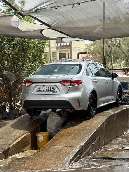 كورلاء موديل 2024 السيار كامله تخم تاير وياله جدد دوشمه عامه السياره كفاله عام من كلشي كامله السياره هزه مصفره ماشيه 30 الف ميل السياره جاهزه من كلشي كبل للشارع رقم جديد ممتواجد على السياره كله ليبل بدون تبديل فقط بنيد صبغ فيس مكاني بغداد الكاضميه رقم *********** .
