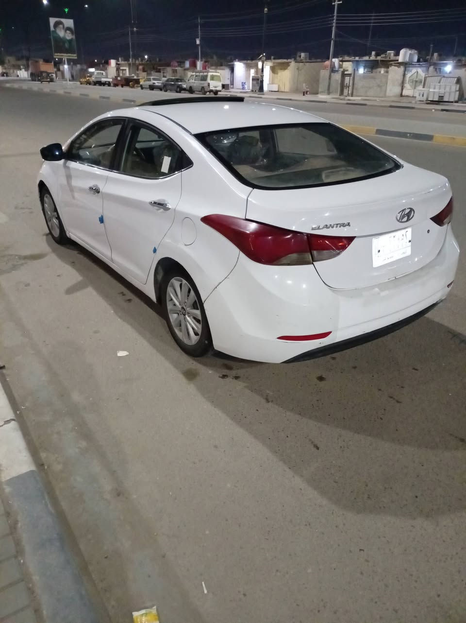 النتره 2016 خليجي فول مواصفات 1عل1 فتحه كامله السياره مكينه وكير كفاله 1800 حداديه تبريد كفاله السياره بيه صبق مكانات السعر 100 رقمه بصره مكانه بصره سنويه 28 رقم الهاتف ***********
