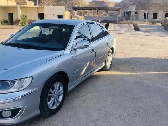 السلام عليكم 
للبيع ازيرا 2009 ادوات گص 
محرك 4 سلندر / 2400
گير محرك شرط 
صدر تايرات نص عمر 
تبريد ثلج تدفئه نار 
كهربائيات شغالة كلها 
السعر 40 وبيها مجال
مكانها الزوية ***********
