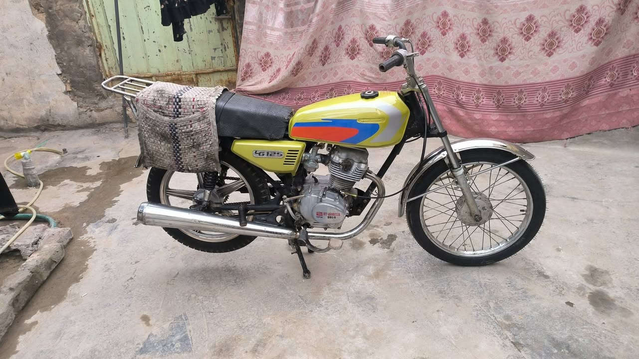 دراجه اربعه كلك وياهه ويل الوره اخو اجديد بس اتصفي وتشده سعر 200 الف المكان كربلاء حي العامل رقم ( *********** )
