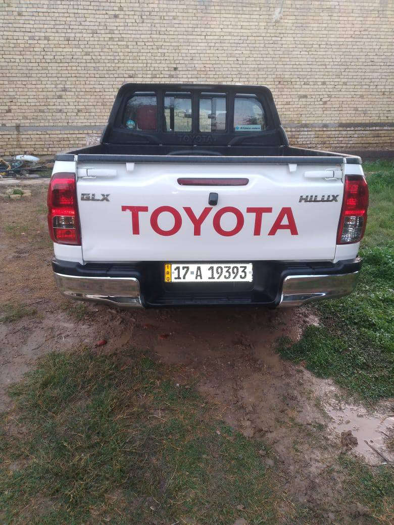 السلام عليكم بيكم موديل 17للبيع  
بيها ضربه خفيفه شباك وبنيد  سنويتها 29 ماشيه 190 السياره مكفوله سابقا  العنوان الشطره بيها خط ع الكهرباء  
للتواصل ***********
