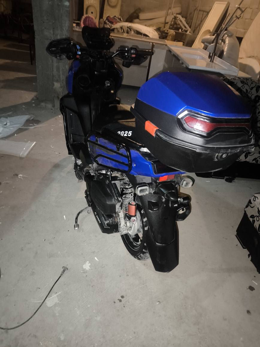 مانتور هه مه ر مودیل 2025به شه ر ت زۆر که م رویشت وه به شه رتی هه موشتیک بای 600دۆلارو که میک معامله سلیمانی ڕاپه رین *********** السليمانية, العراق
