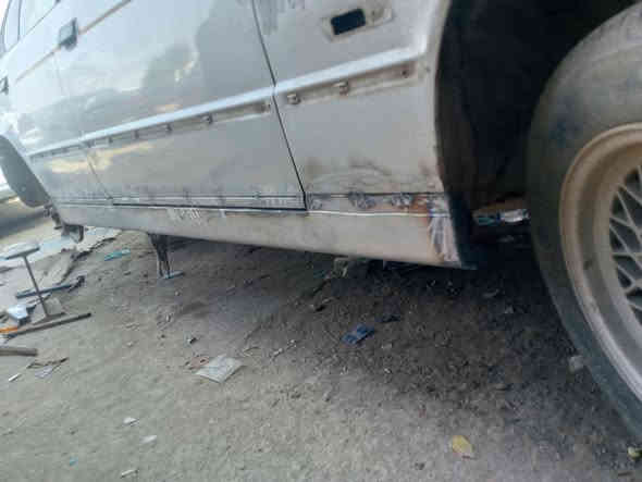 من رخصت الادمن تحياتي للجميع 
تفصال دوسه بي ام وتحياتي للجميع 
محل ابريس مهند البغدادي لتجديد بليت السيارات العنوان الصويره حي الصناعي المحلات الجديده محل رقم 4 
***********
