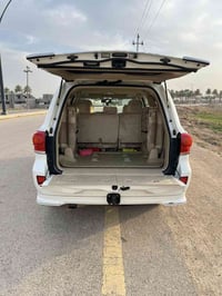 لاندكروز بريم • ٢٠١٤ • ماشيه ١٥٠ الف