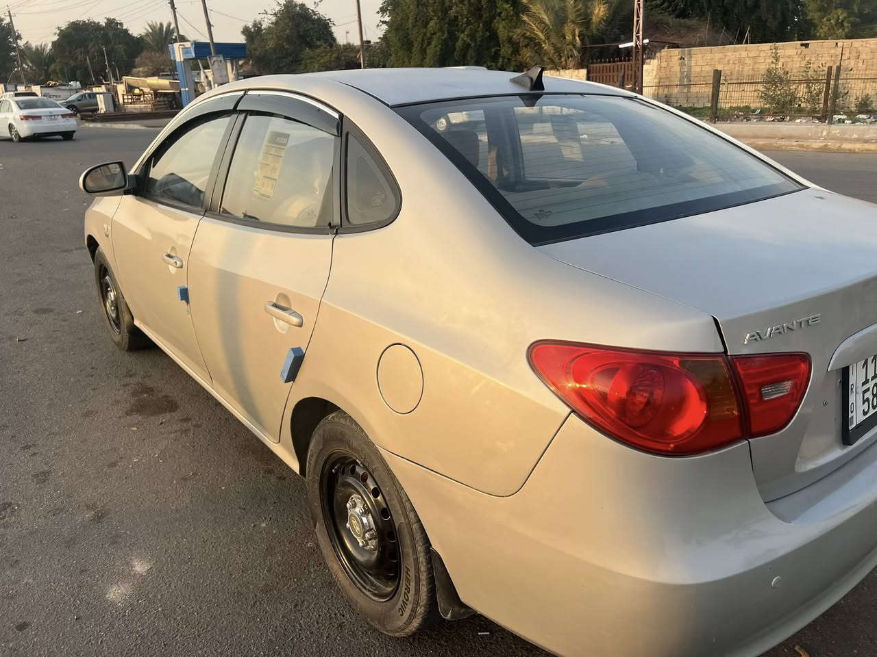 سلام وعليكم النترا افانتي

موديل 2009خليجي بيها صبغ

احزام بس جراد بدون حادث 

وبدون دواخل محرك كير حداديه

تبريد كله جاهزه رقم جديد بغداد 

تحويل مباشر السعر 97وبيها 

مجال اخوان غير متواجد ع نت

اتصال ع رقم ***********

مكاني الحله قرب سيطره الاثار
