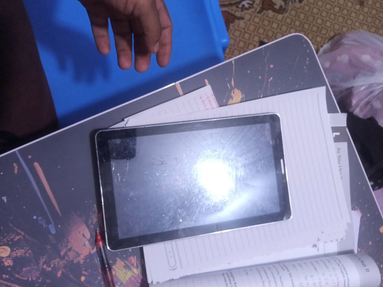 سلام عليكم
ايبادات شاشه عطلانات 
يرادلهن تصليح شاشات فقط 
الواحد ب15  
العنوان زين القوس


**إذا كنت صاحب هذا الإعلان وتريد حذفه لأي سبب، رجاءا أرسل رسالة إلى الدعم الفني**