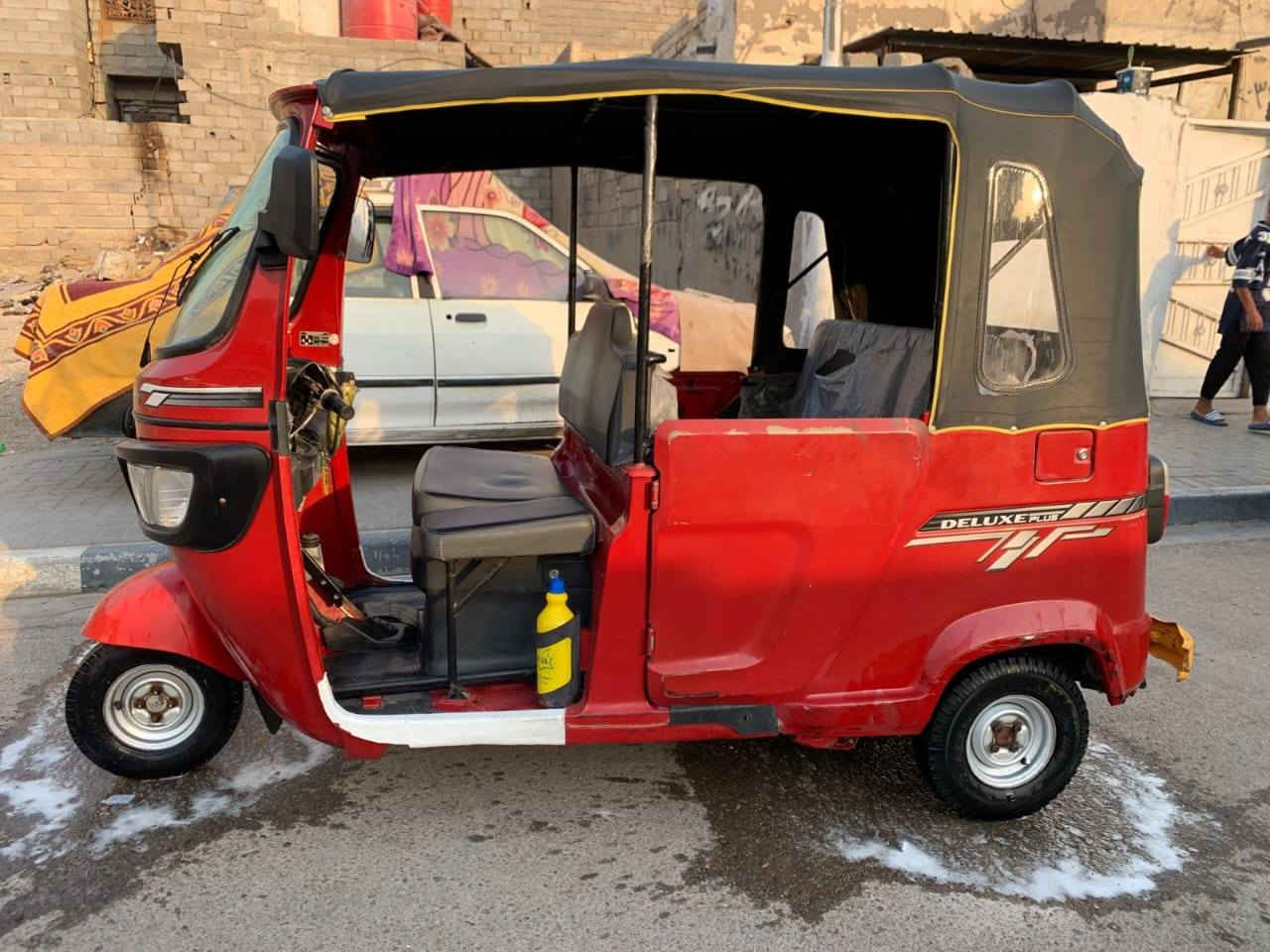 سلام عليكم تكتك. للبيع تيفيس موديل 22/شهر6 تكتك حلوه مكينه مبدل بس اكسلل البدي شوف العين مابيه ضربه بس طخات وجراد السعر 7 وبيه مجال رقم الهاتف ***********
