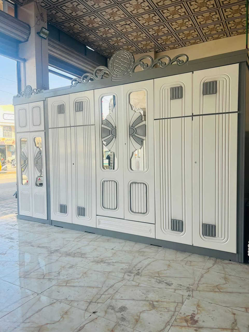 غرف نجارة عراقية تصميم تركي
اسعار مناسبه كلش 
الاستفسار واتساب ***********
