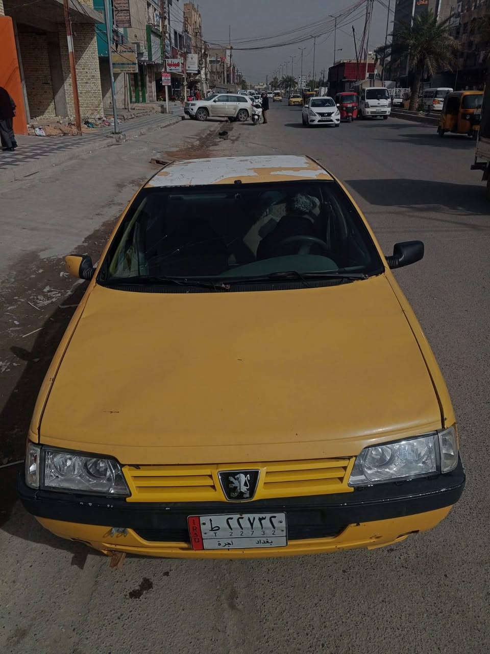 جوة السوك
بيجو GLX 405 موديل 2010  سيارة كاملة مكملة نصبتها تخبل داخلها حلو السيارة مابيها لامعجون ولا صبغ تخم تاير جديد جواها تبريد تدفئة كله شغال سيارة نشطة مكينه وكير كفالة لاتنقيص لاتبخير شلعه ومعدل خير من الله ترايها مفتوح 
مصفر هيئة وغرامات رقم بغداد تحويل ثاني يوم 
السعر : 25 وبيها مجال 
العنوان : بغداد الشعب شارع الصحه 
الرقم : *********** بي واتساب
