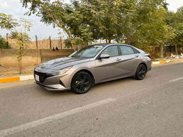 🔸️السلام عليكم ((للبيع فقط بدون مراوس))               ✅
🔸️هونداي النترا لون سلفر موديل 2023
🔸️ترقيم جديد 
🔸️باسم الشركه وكاله + تحويل مضمون %💯
🔸️السياره جديده جداا جداا واحلى من الصور 
حادث السيارة بدون صبغ فقط بارد بالجنطة والباقي مكفول بدون دواخل بعدها بريحه الشركه 
 دخول جديد البارحه اترقمت ودخلت بغداد
🔸️مواصفاات 
🔸️شاشه كبيره + شاشة عطلات
🔸رادار امامي وخلفي وجانبي نقطه عمياء اوتو بريك 
🔸نضام تحديد مسار للسياقه الالكترونيه
🔸️تحكم استيرن كل الجهات 
🔸️ثلاث انظمه قياده / سبورت / نورمال / سمارت 
🔸️بلوتوث + اواكس + واي فاي   
🔸️مانع انزلاق + كروز سرعة 
🔸ويل كب دسكات امامي خلفي
🔸️محرك 2400 
🔸️سبير الشركه كتلوكات الشركه 
السياره جديده جدا جدا اي نقص مابيها من الداخل والخارج 
🔸️سيرفس كامل دهن فلاتر 
-------------------------------------------

رقمي الاستفسار 
***********
***********

العنوان بغداد

يوجد واتساب كلا الرقمين 
صور أمريكا مع المنشور
