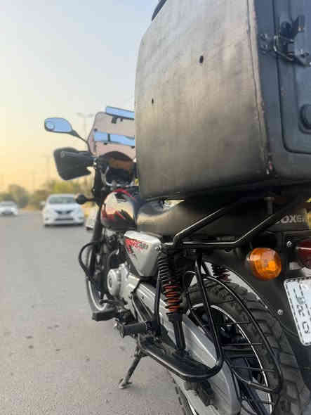 السلام عليكم دراجه بوكسر لبيع رقم بغداد تحويل ثاني يوم مكينه مكفوله ما مفتوحه موديل 23 دراجه نضيفه 
العنوان البياع حي الرسالة الأولى 
السعر 2500ملونين ونص وبيه مجال 
الرقم  ***********
***********
