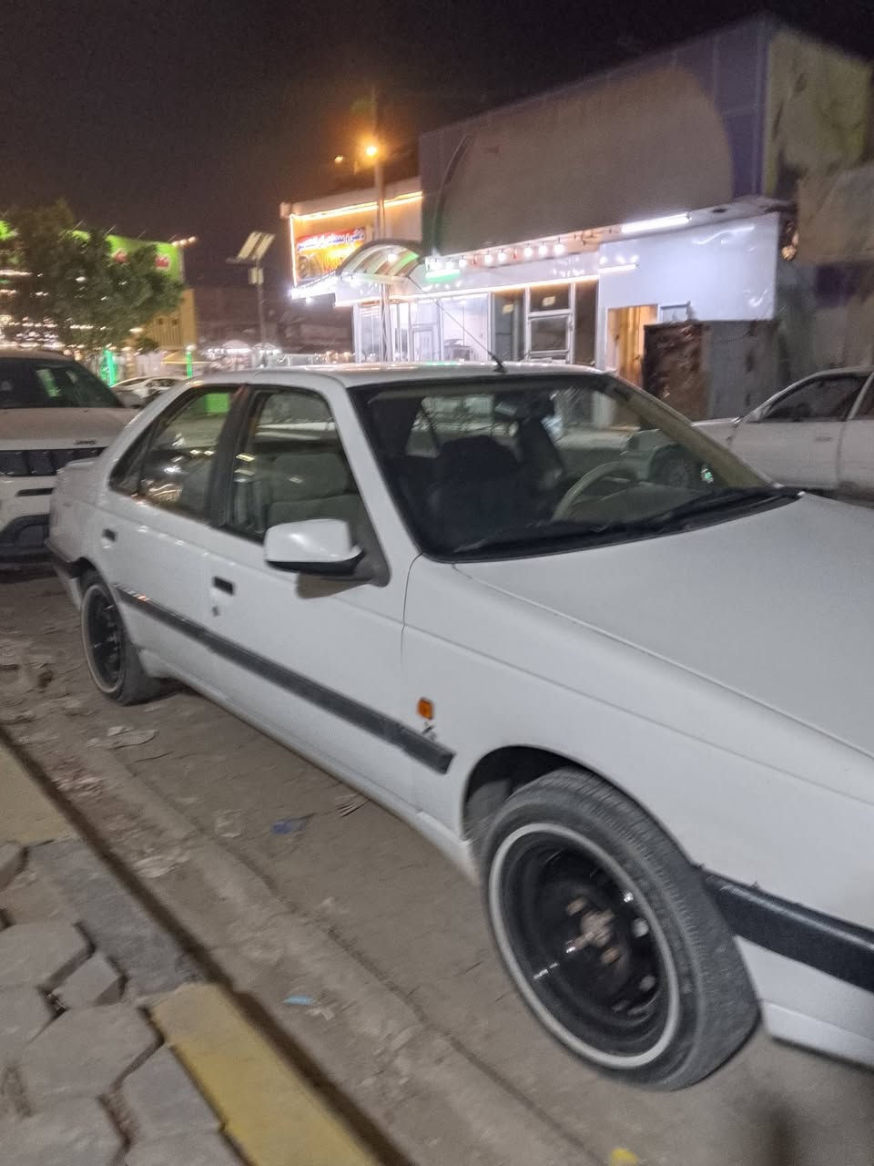 بيجو أكد 🪐
.
2016 
.
بسمي السيارة شرط عقد مروري نسوي 
 .
مكفولة السياره من كلشي.***********

السعر 55 .وبية مجال للشراي
