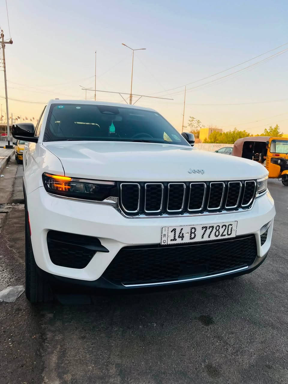 جيب لاريدو 2024  ماشية 29 الف ميل وارد أمريكي  بدون ايرباك  صور الحادث  السعر 280 مكان السياره العمارة
***********
